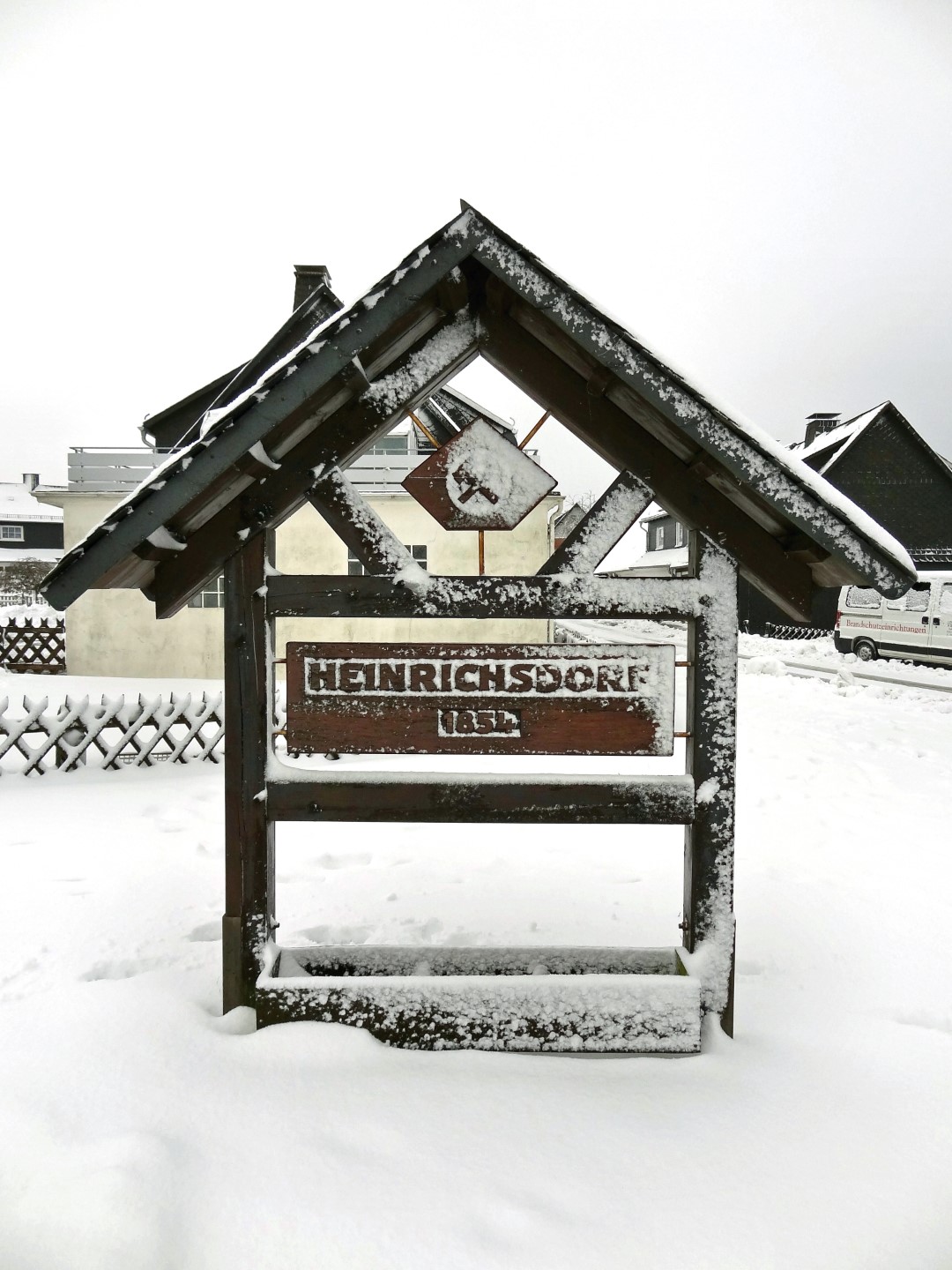 Ortsschild von Heinrichsdorf
